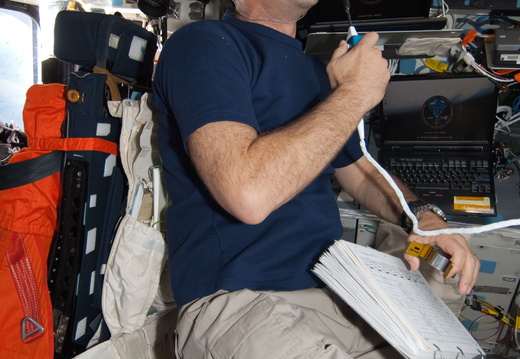 STS125-E-09357