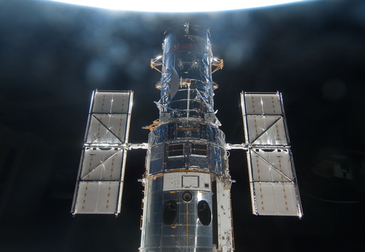 STS125-E-11414