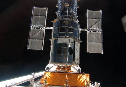 STS125-E-11416