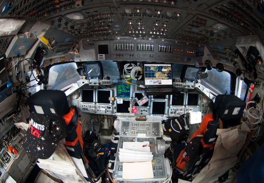 STS125-E-11703