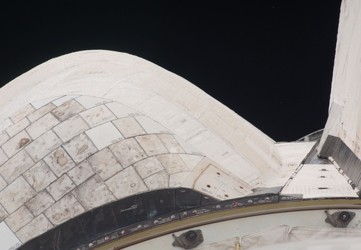 STS126-E-06870