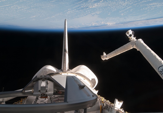 STS126-E-06894