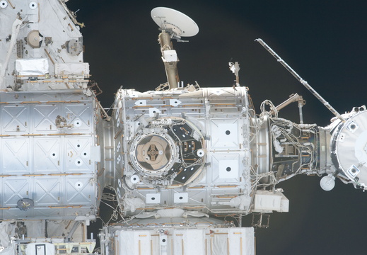 STS126-E-07002