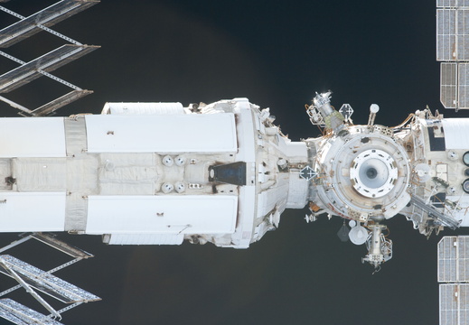 STS126-E-07005