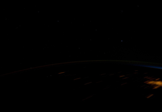 STS126-E-25450