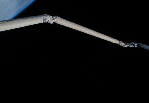 STS126-E-25925