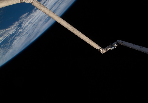 STS126-E-25933