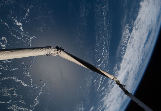 STS126-E-25958