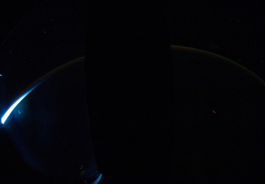 STS126-E-26432
