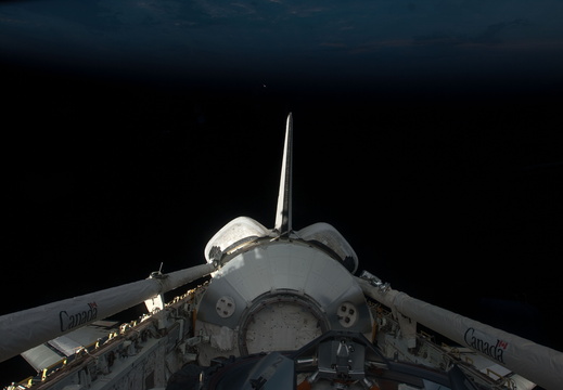 STS126-E-26869