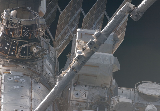 STS126-E-07096