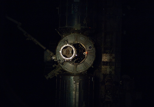 STS126-E-07123