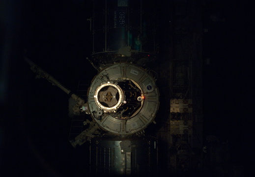 STS126-E-07125