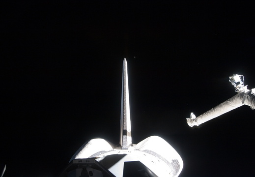 STS126-E-07171