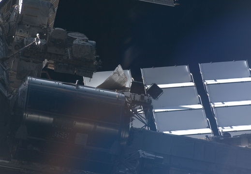 STS126-E-07373
