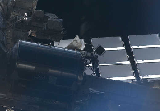 STS126-E-07374