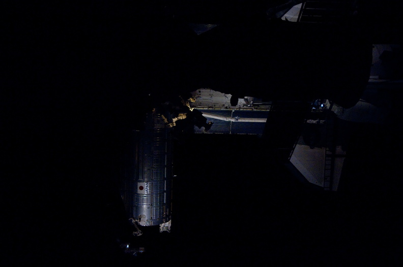STS126-E-07800.jpg