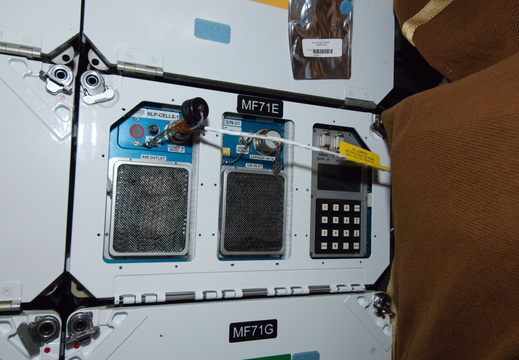 STS126-E-07946
