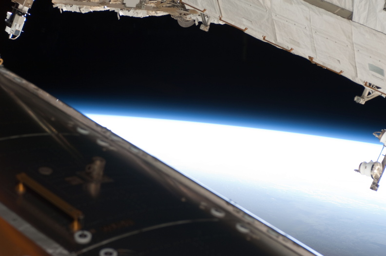 STS126-E-08334.jpg