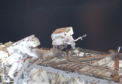STS126-E-08346