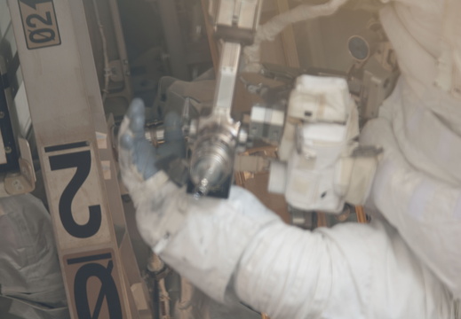 STS126-E-08720