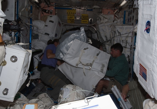 STS126-E-09191