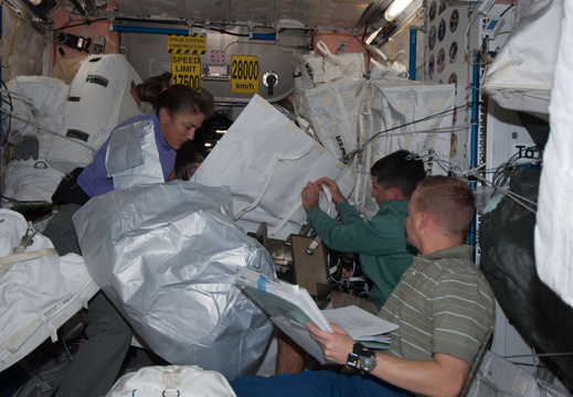 STS126-E-09200