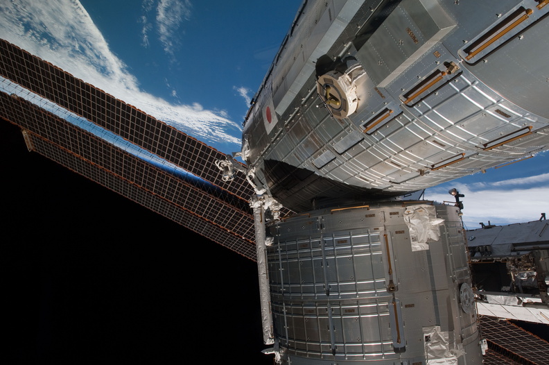 STS126-E-09833.jpg