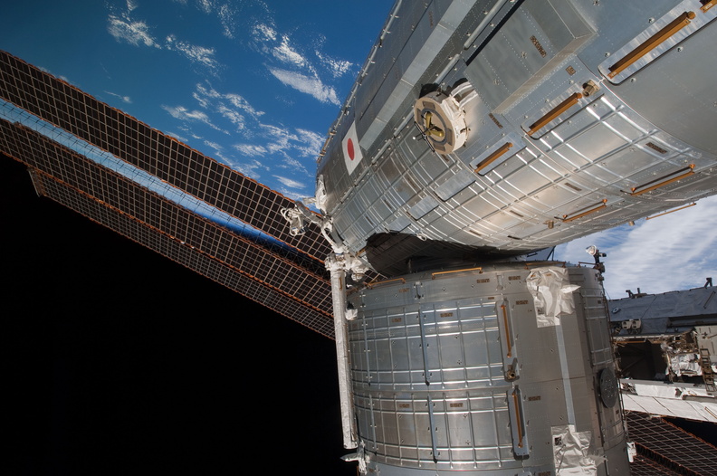 STS126-E-09854.jpg