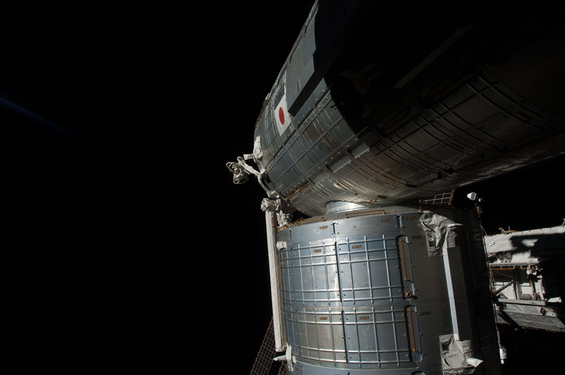 STS126-E-10144.jpg