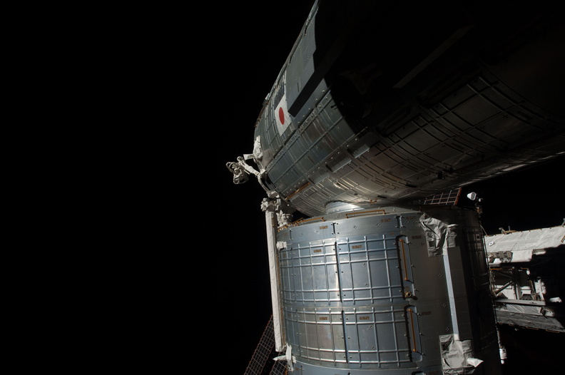STS126-E-10148.jpg