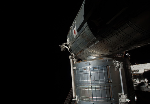 STS126-E-10149