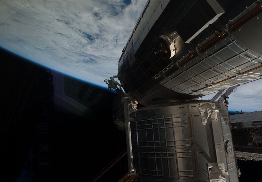 STS126-E-10177