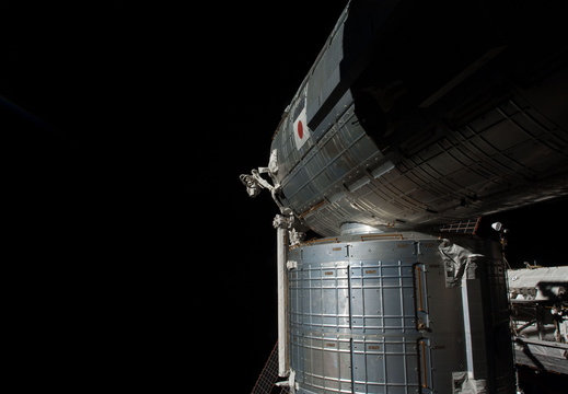 STS126-E-10362