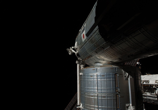 STS126-E-10369