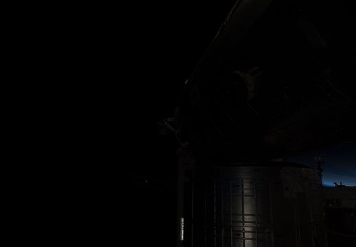 STS126-E-10383