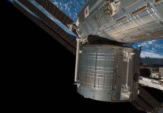 STS126-E-10670