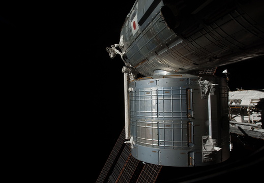 STS126-E-10838