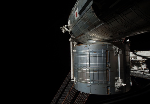 STS126-E-10841