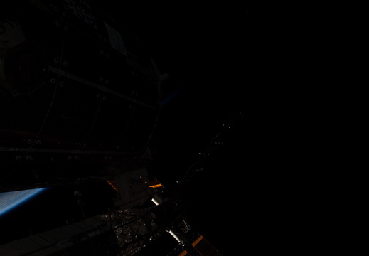 STS126-E-11652