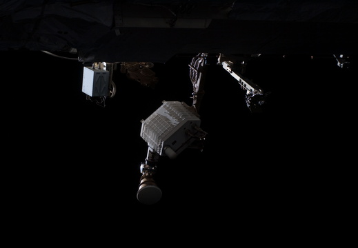 STS126-E-14294