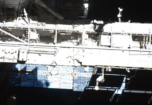 STS126-E-14362