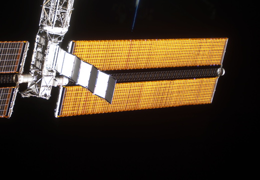STS126-E-14383