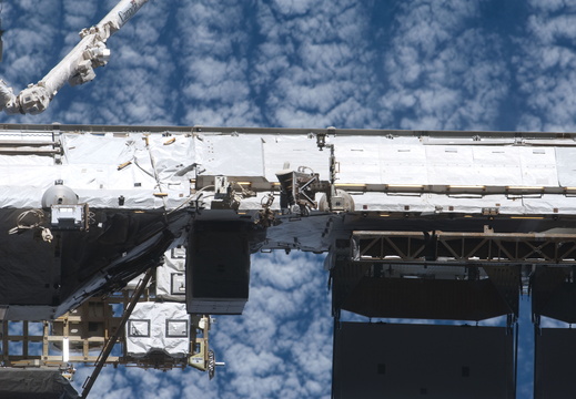 STS126-E-14471