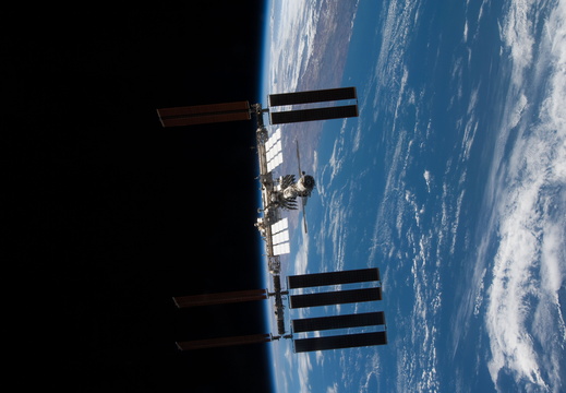 STS126-E-14797