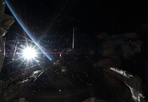 STS126-E-15084