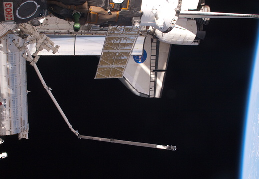 STS126-E-15649
