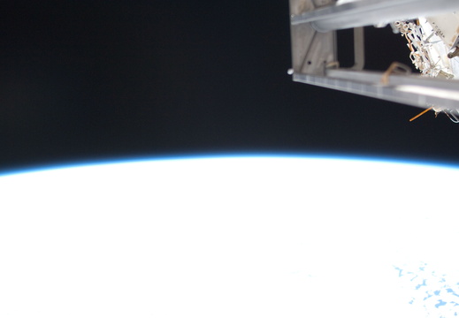 STS126-E-15980