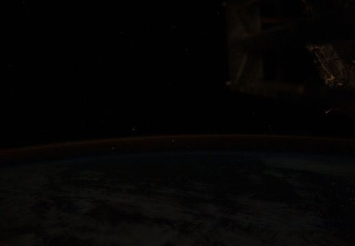 STS126-E-16387