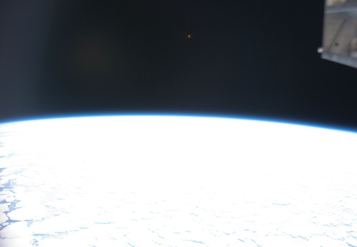 STS126-E-17011